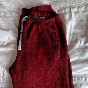 Cozy roots sweats ❤️size medium